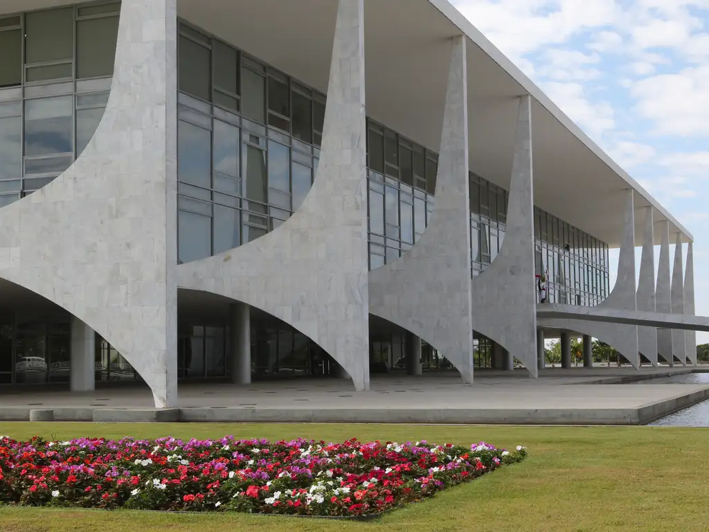 Genial/Quaest: Polarização trava ascensão de lideranças políticas - Blog da Rosana Hessel - 