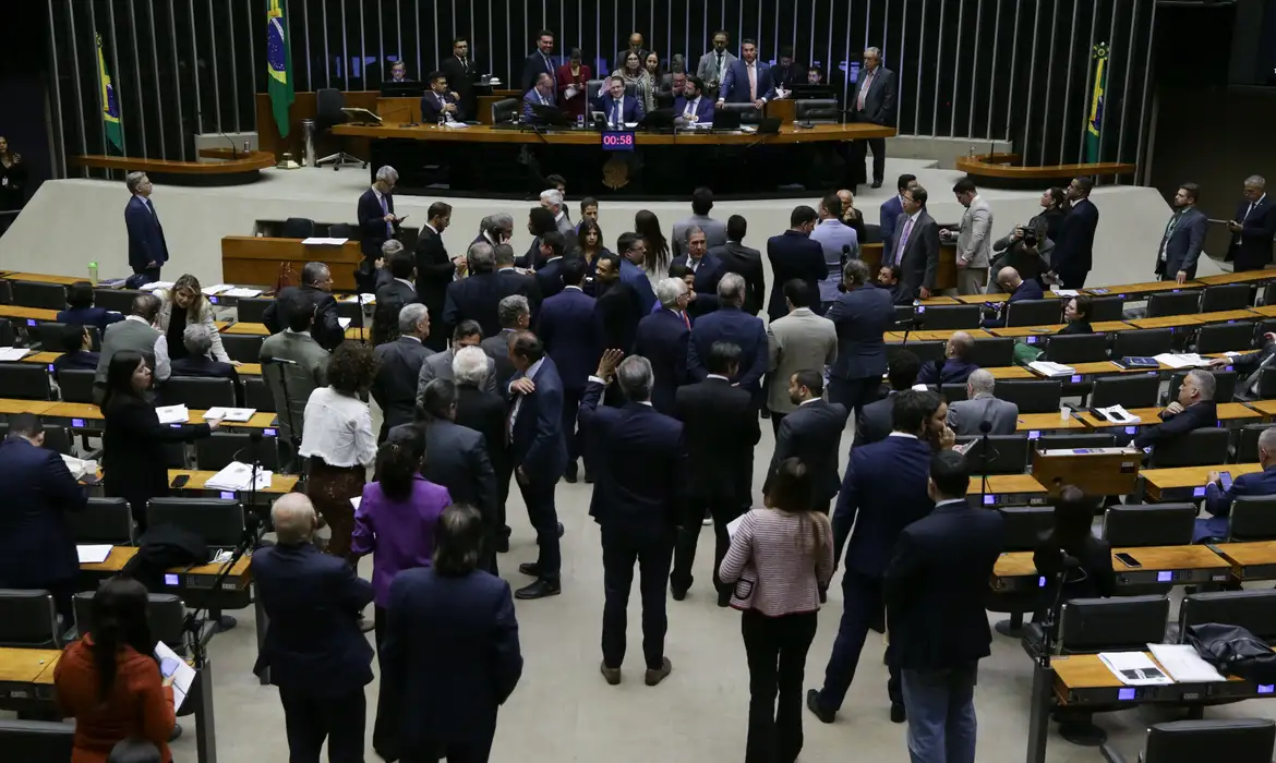 Congresso passa a boiada na Semana do Agro | Eco Braziliense - Congresso passa a boiada na Semana do Agro | Eco Braziliense -