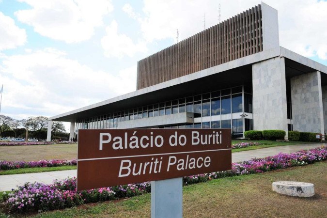 Candidatos ao GDF intensificam agendas na reta final antes do 1º turno | Em alta na política - Candidatos ao GDF intensificam agendas na reta final antes do 1º turno | Em alta na política -