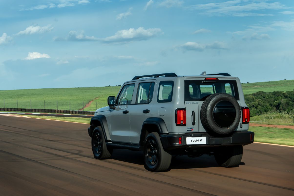 Tank 900 GWM traz o Tank 300 para entrar na ‘guerra’ dos SUVs híbridos off-road ...