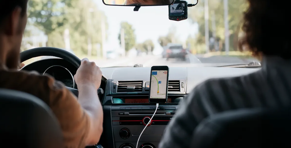 Motorista de apps enfrenta inflação de 56% sem aumento proporcional na renda - Multieixos com Renato Ferraz - 