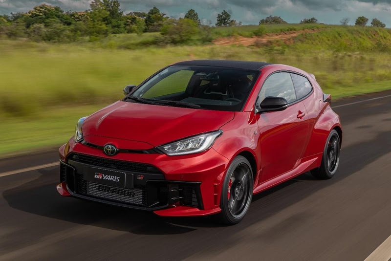 GR Yaris vende primeiro lote antes da estreia