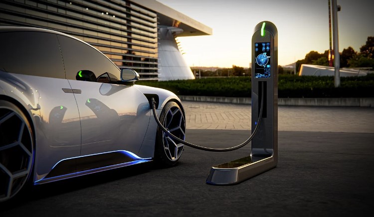Carregar o carro elétrico todo dia estraga a bateria? 