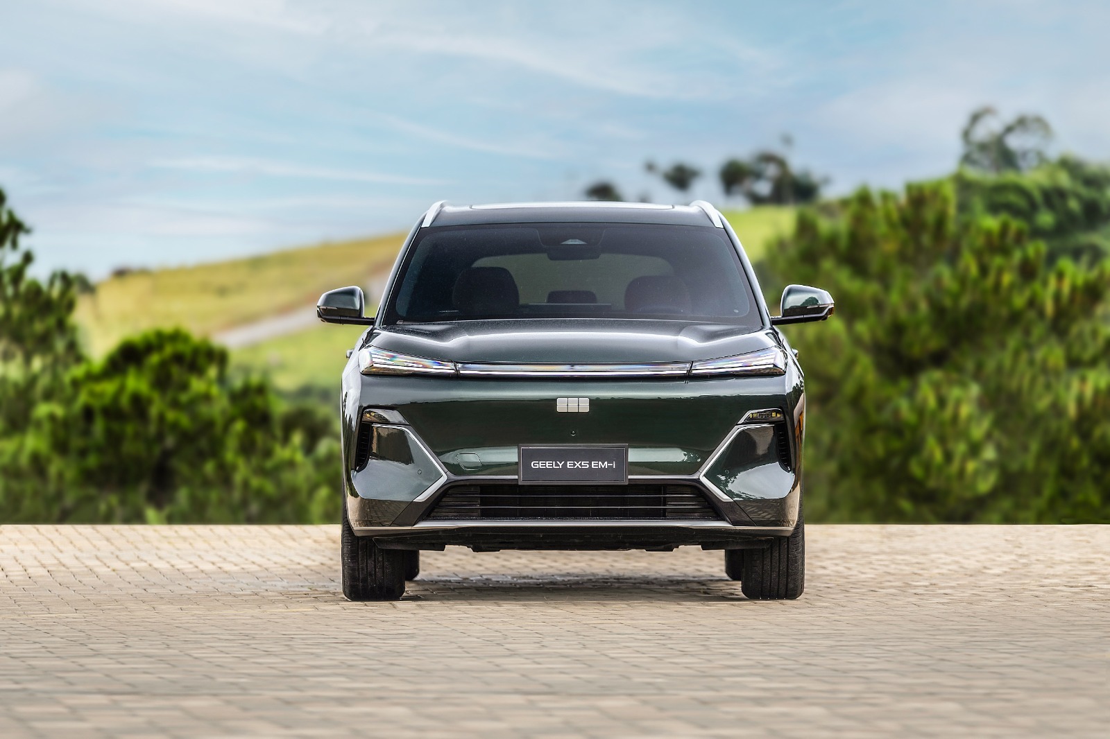 EX5 EM-i: SUV híbrido da Geely veio para ser protagonista
