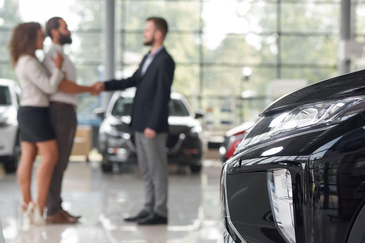É hora de comprar: preços de carros usados desaceleram - Multieixos com Renato Ferraz - 