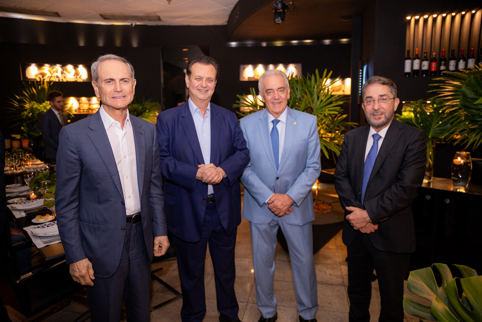 O presidente do PSD/DF, Paulo Octávio, o presidente nacional do PSD, Gilberto Kassab, o senador Otto Alencar e o presidente do Correio Braziliense, Guilherme Machado | Foto: Mariana Campos