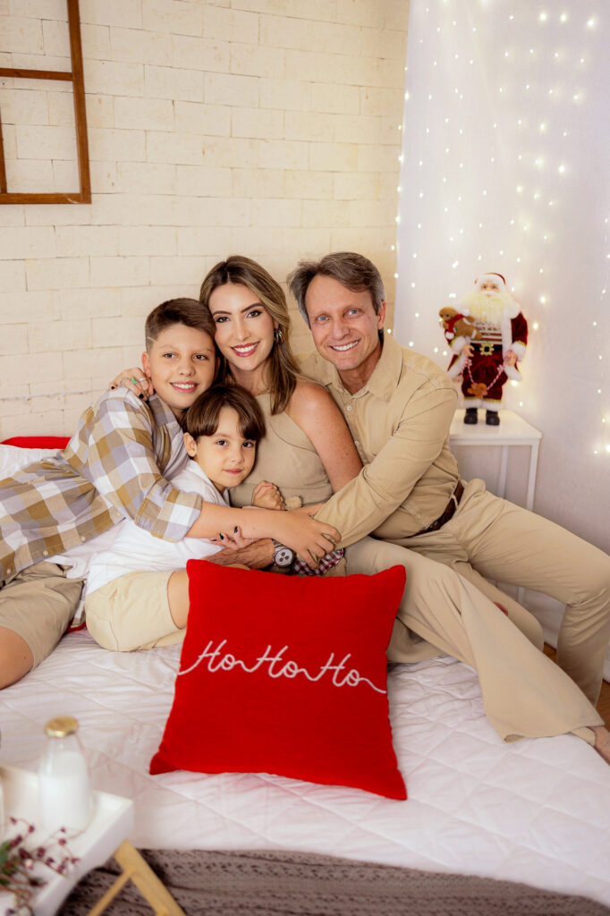 Daiana Pais e Frank Kreppel com os filhos Davi e Miguel | Foto: Arquivo pessoal