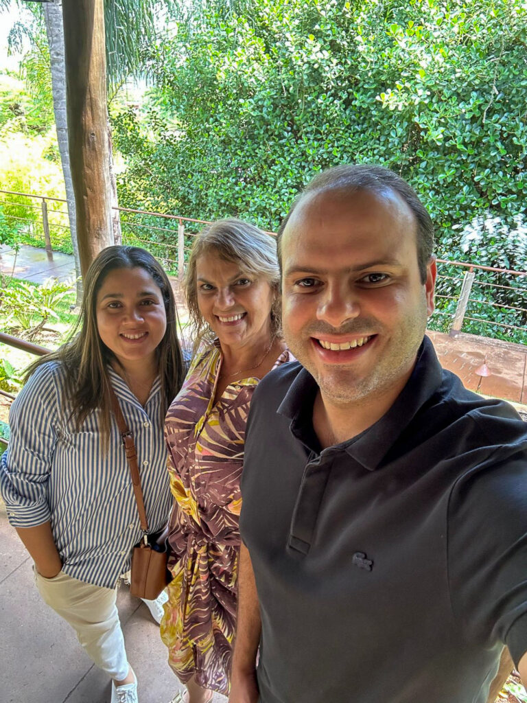 Vanilma, Fernanda e Renato Junqueira, secretário de Esportes do DF | Foto: Arquivo pessoal