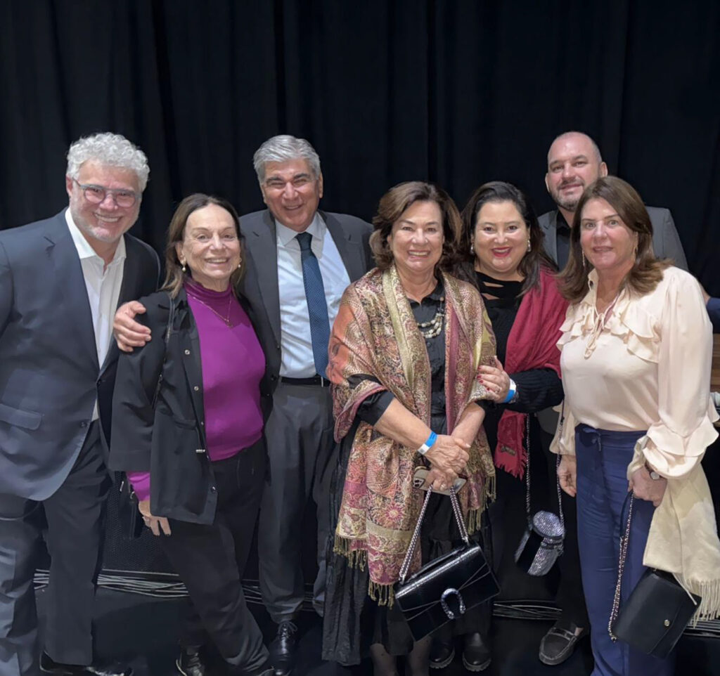 Tadeu Aguiar, Sônia Carneiro, Miguel Jabour, Gilda Sigmaringa, Rachel e Bruno Sigmaringa, e Suzana