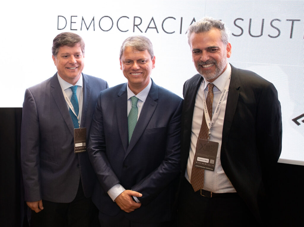 Baleia Rossi, Tarcísio de Freitas e Gustavo Reis | Foto: Mariana Campos