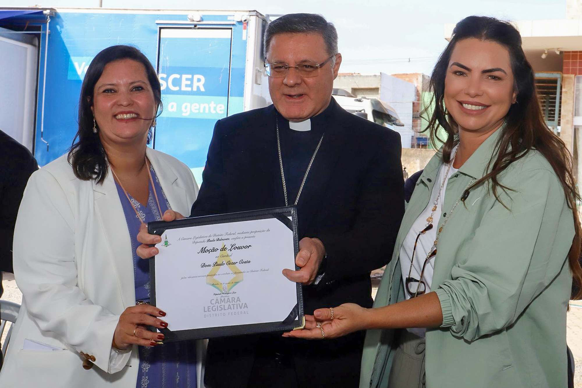 Fernanda Alcântara, Dom Paulo Cezar e Paula Belmonte | Foto: Luís Tajes/Comunicação Paula Belmonte