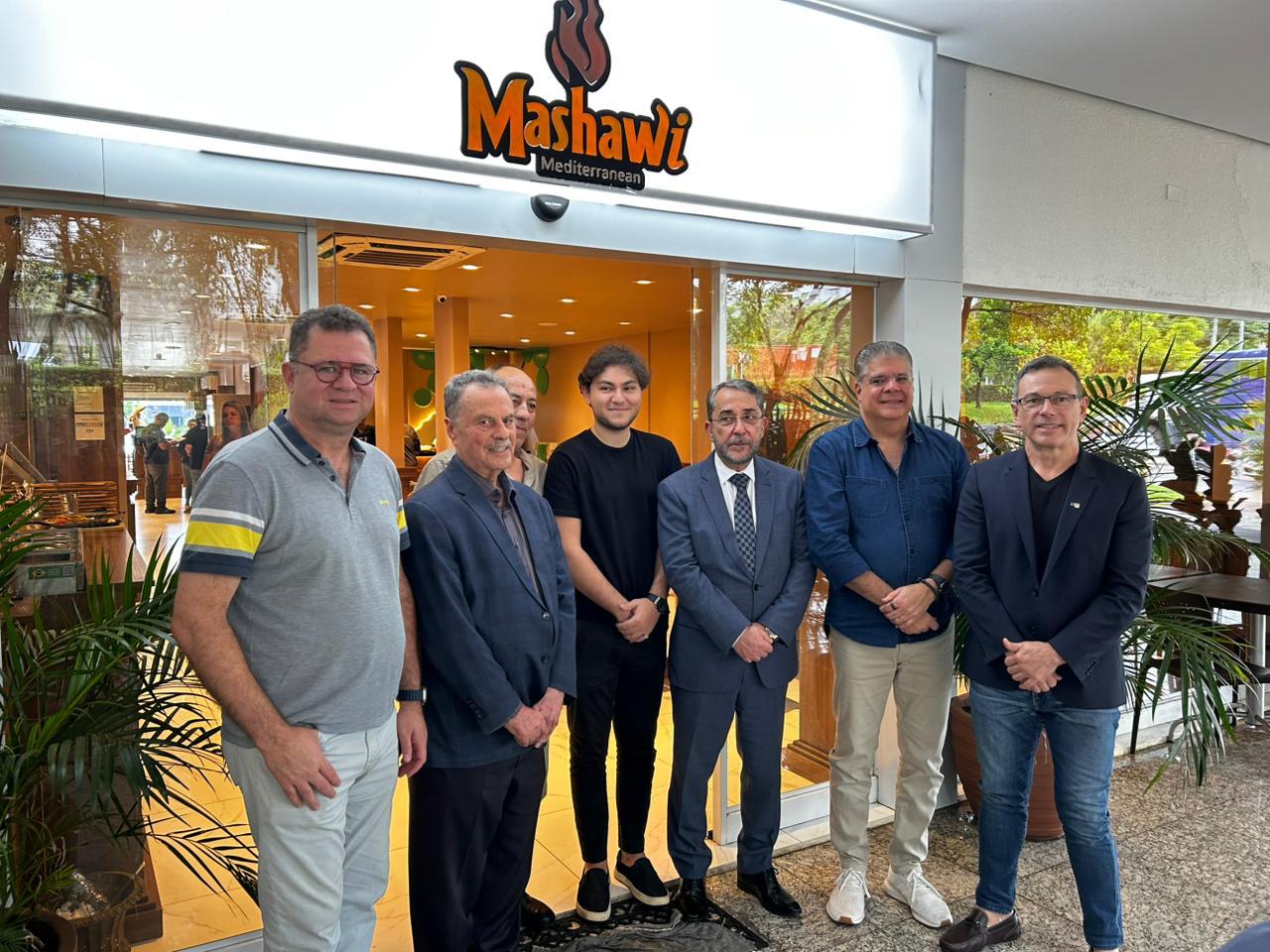 Almoço árabe reúne Correio Braziliense e CDL