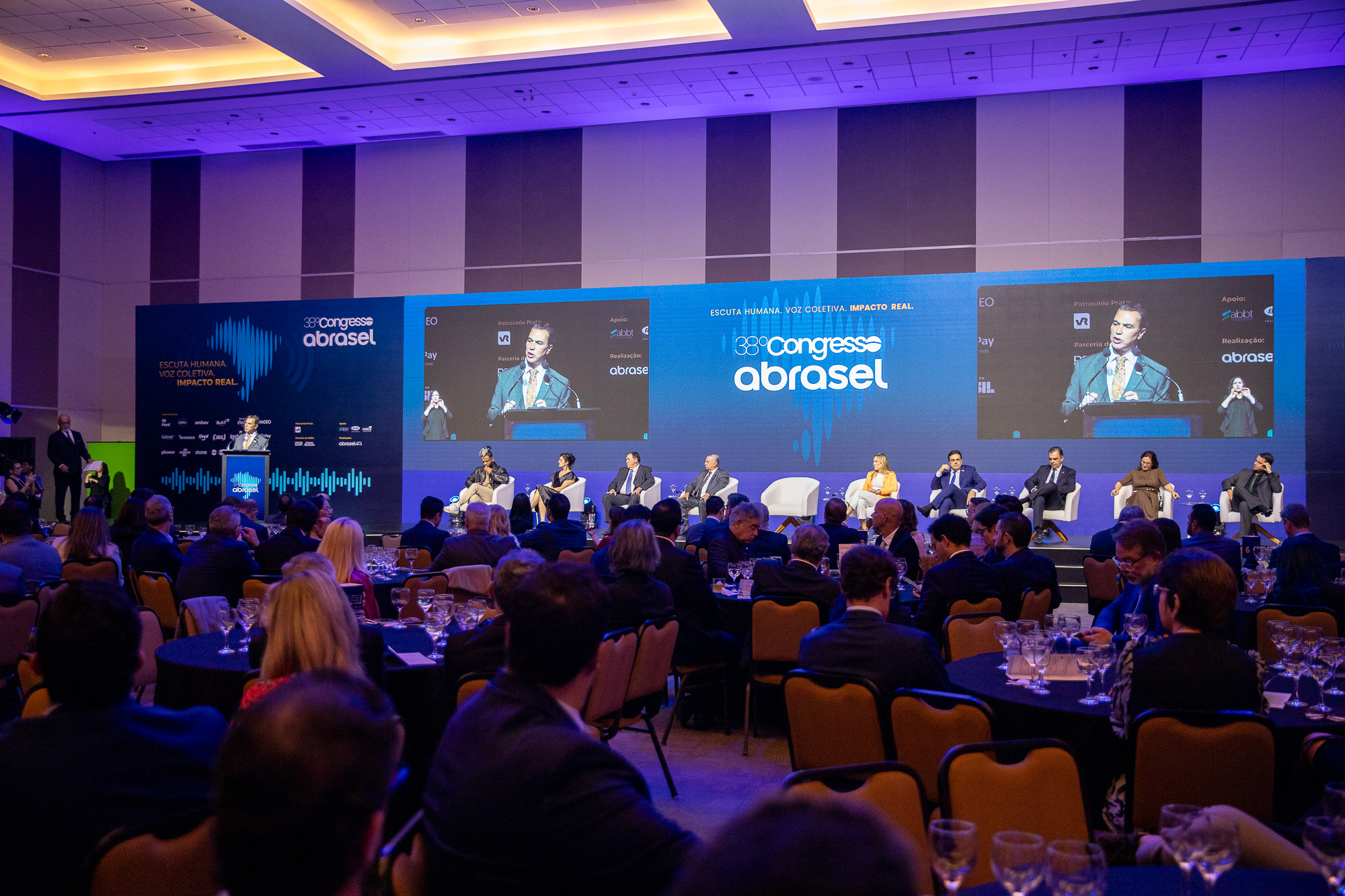 38º Congresso Abrasel debate desafios e futuro de bares e restaurantes - Viva Brasília - 