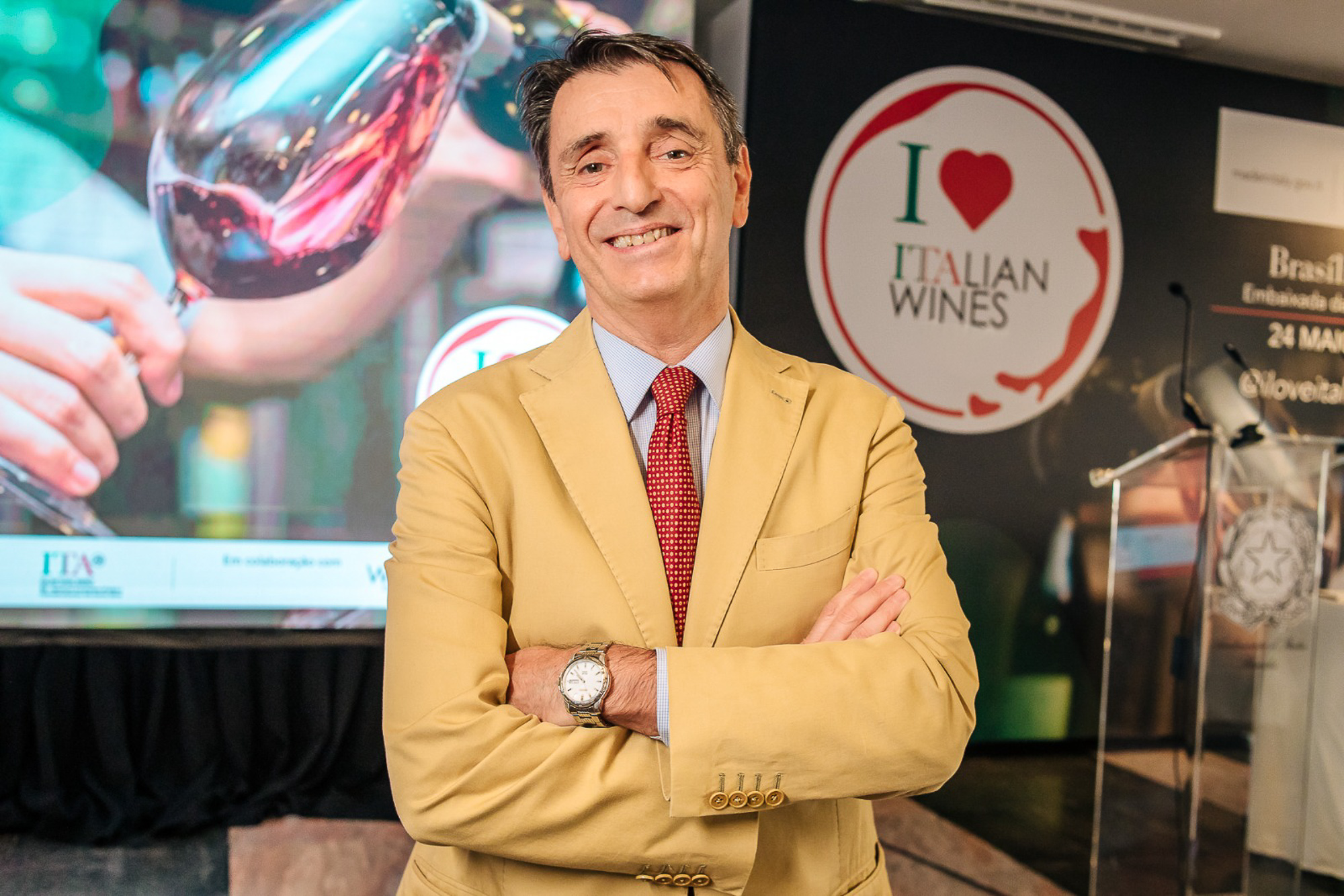 Vinhos italianos ganham destaque em evento de degustação na Embaixada da Itália - Viva Brasília - 