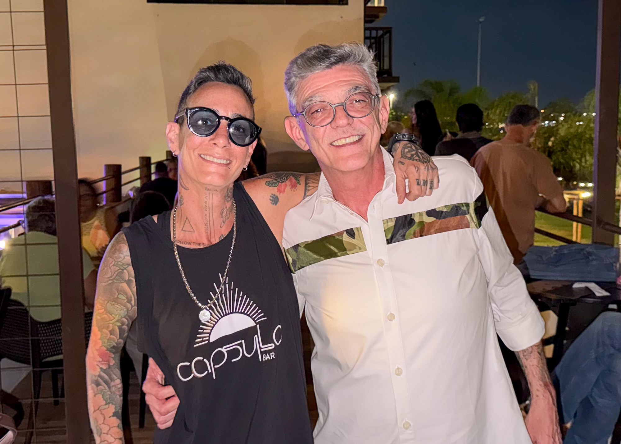 Inspirado na Chapada dos Veadeiros, Cápsula Bar abre as portas às margens do lago - Viva Brasília - 